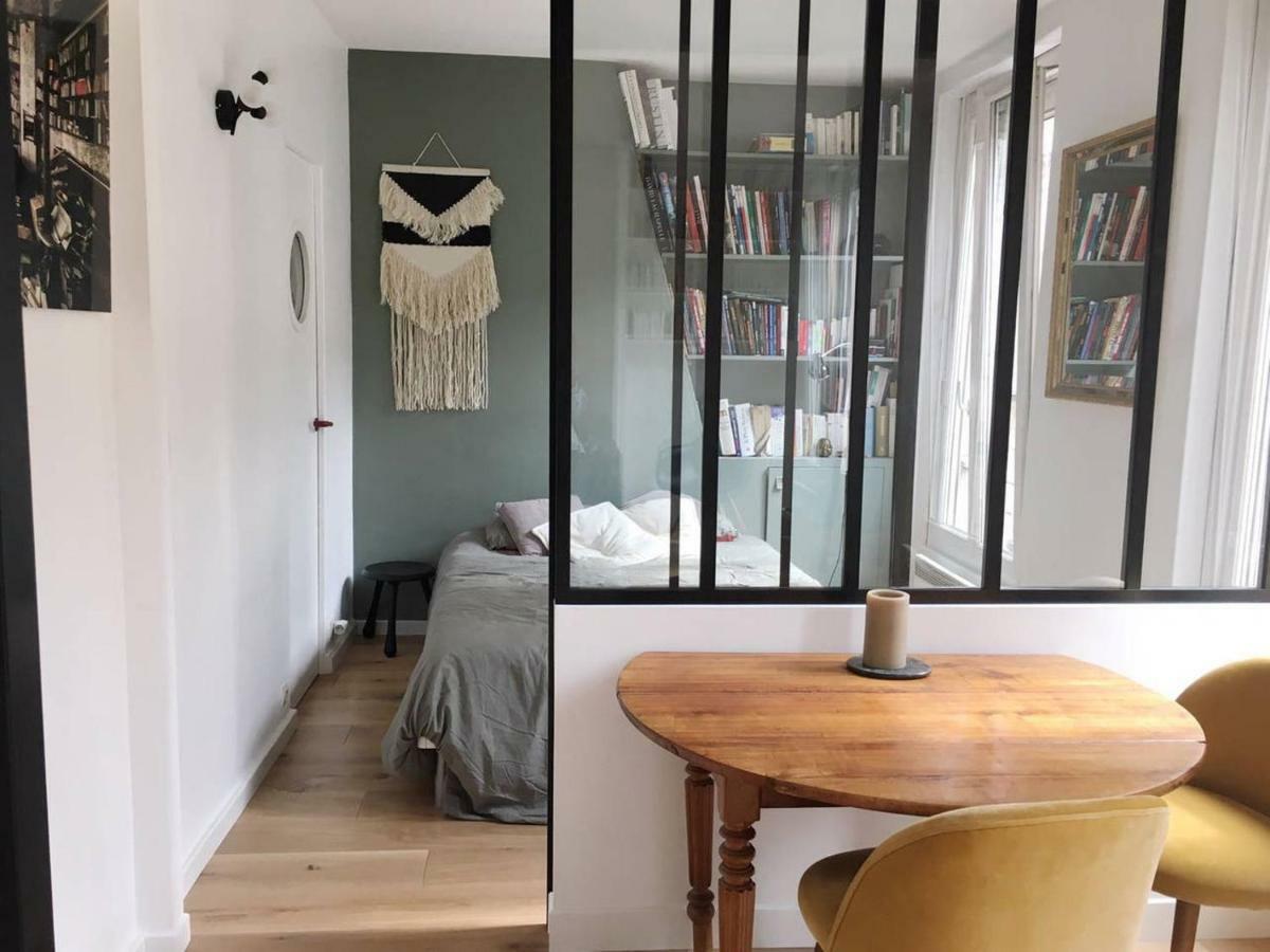 Appartement type loft Paris Extérieur photo